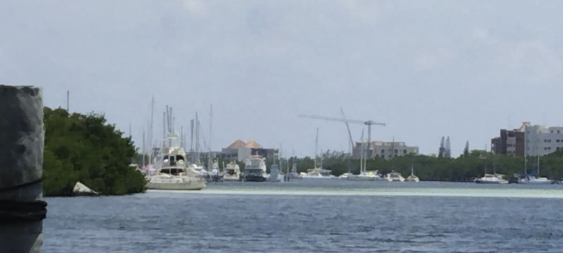 Dragado ilegal en Isla Mujeres